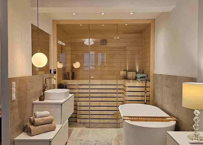 Luxury With Sauna In Center Apartment